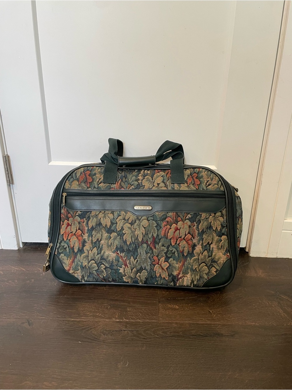 Vintage Jaguar Floral Tapestry Weekender Travel Luggage Bag Soft Shell Carry-on